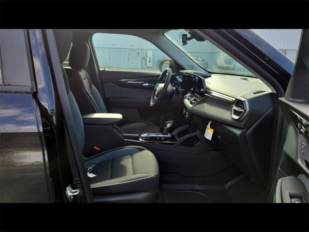 new 2026 Chevrolet TrailBlazer car, priced at $28,657