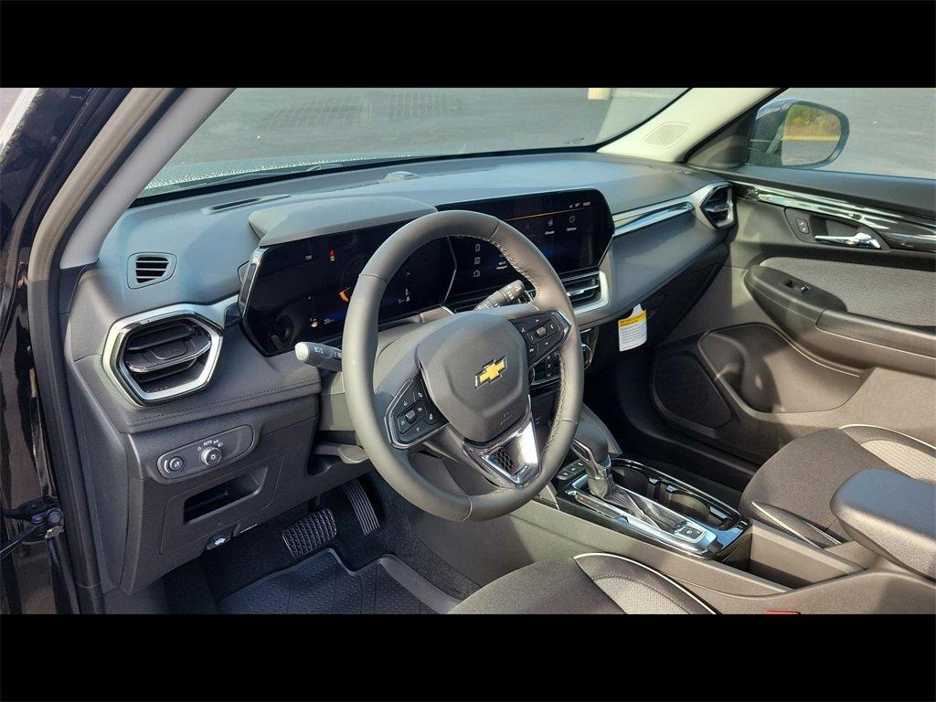 new 2026 Chevrolet TrailBlazer car, priced at $28,657