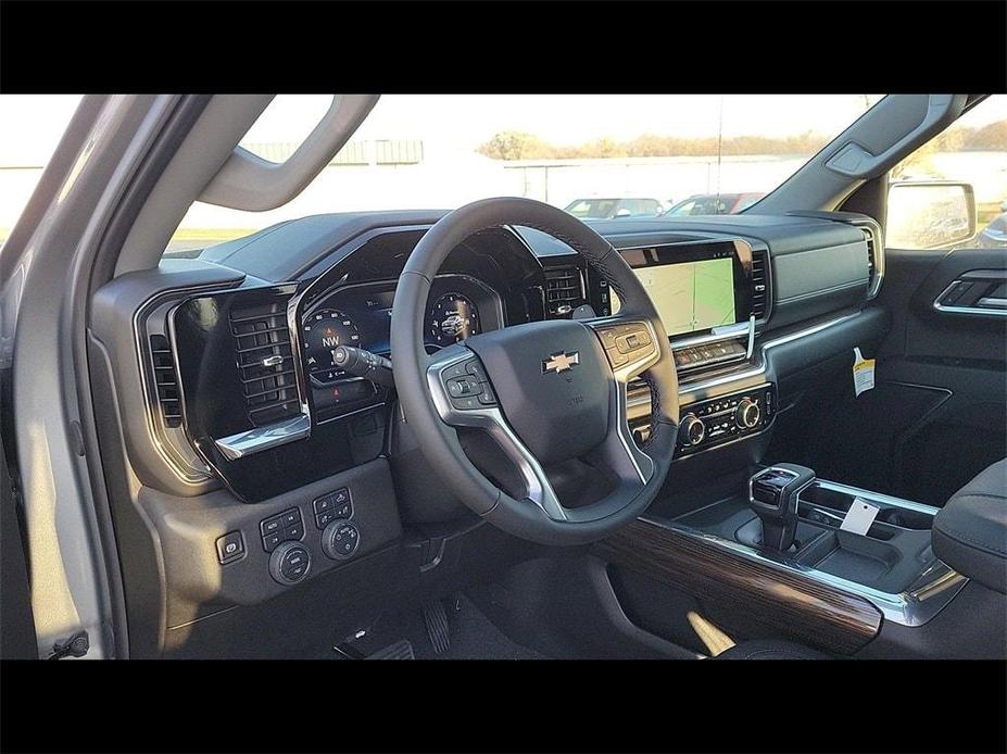 new 2025 Chevrolet Silverado 1500 car, priced at $61,740