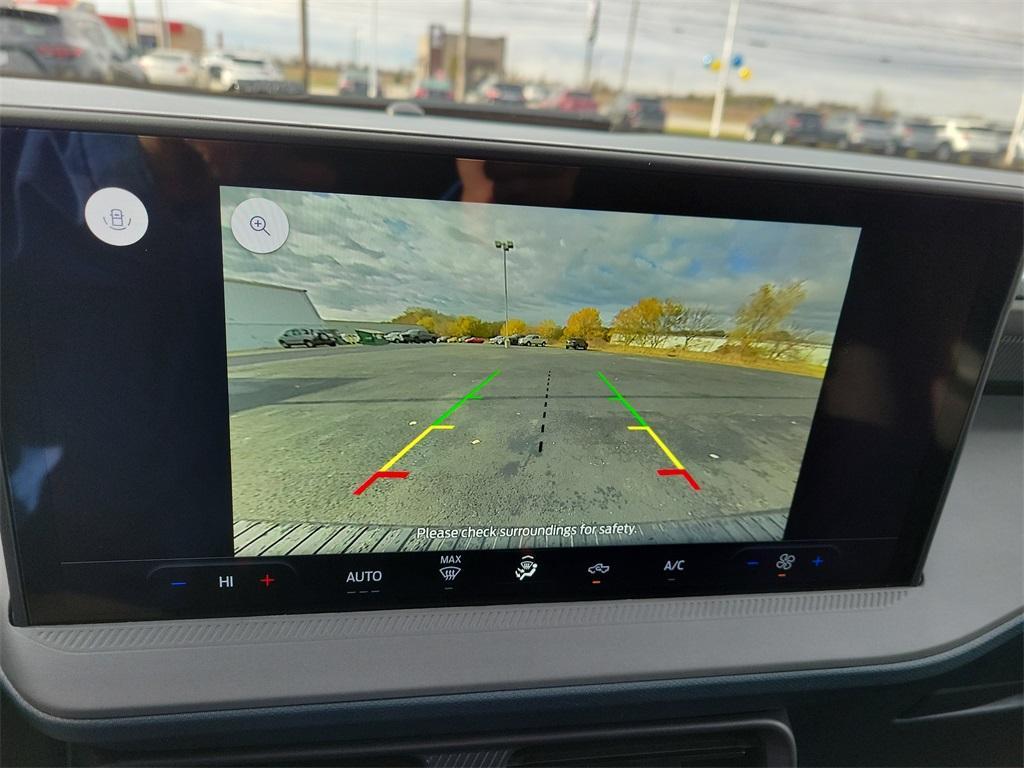 new 2025 Ford Maverick car, priced at $28,756