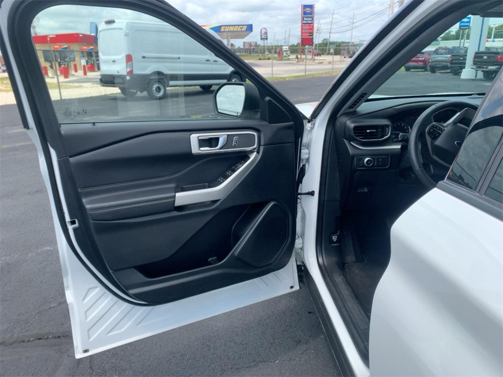 used 2022 Ford Explorer car, priced at $31,365