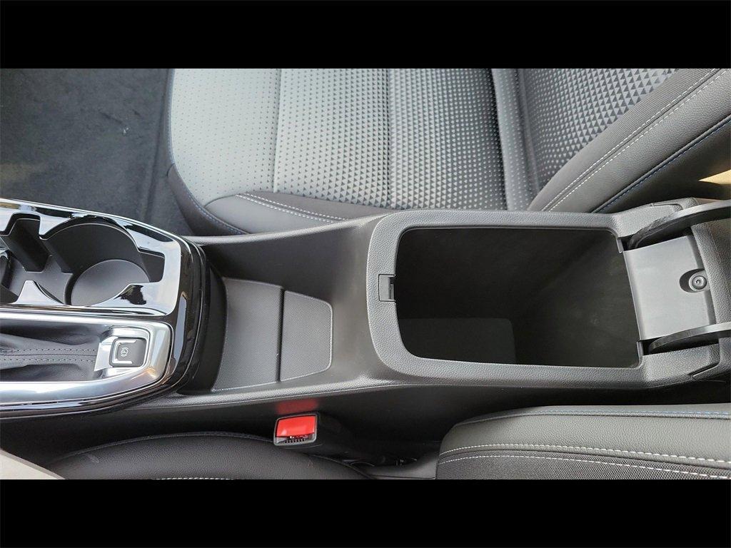 new 2025 Chevrolet Trax car, priced at $25,850