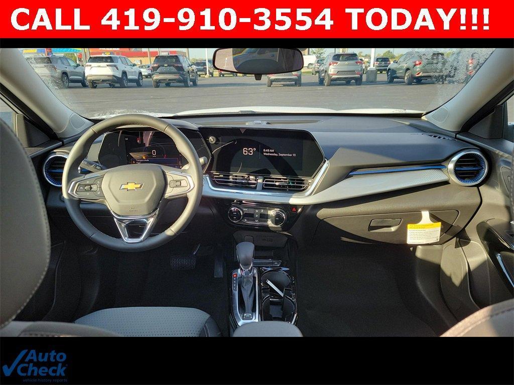 new 2025 Chevrolet Trax car, priced at $25,175