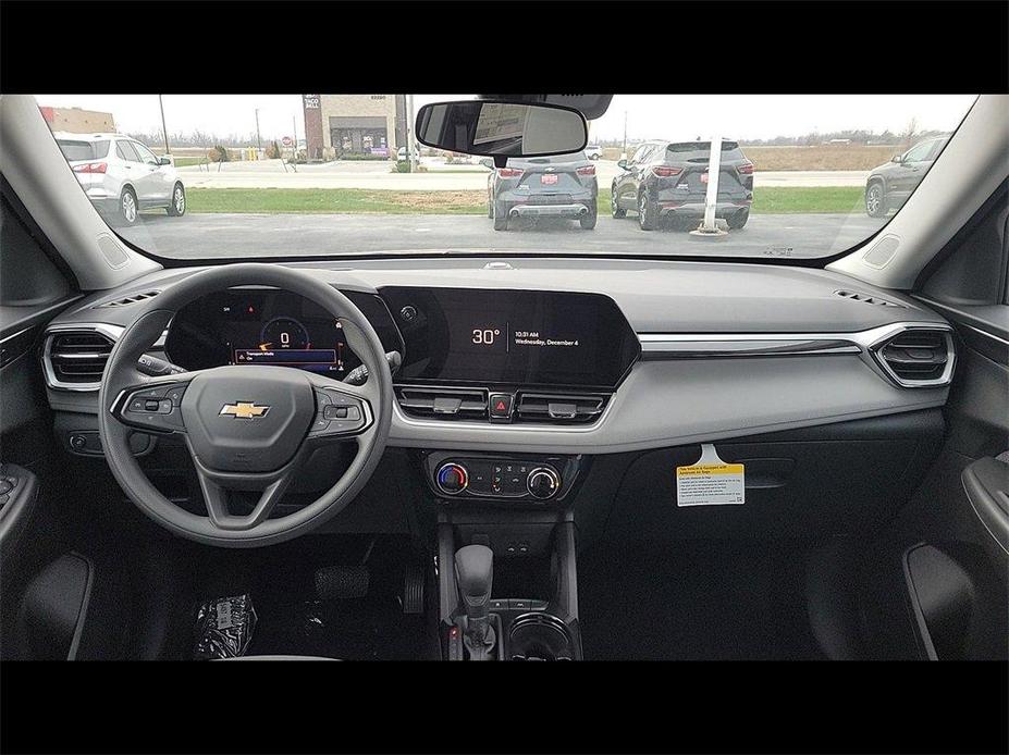 new 2025 Chevrolet TrailBlazer car, priced at $25,335