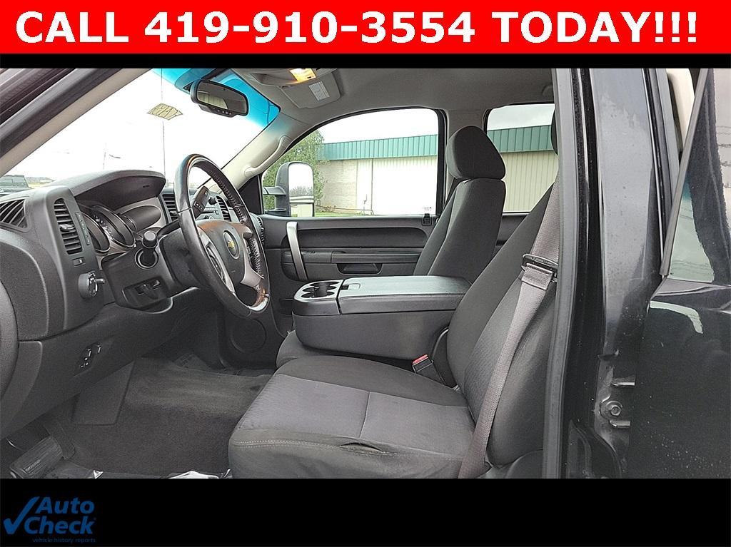 used 2013 Chevrolet Silverado 2500 car, priced at $22,500