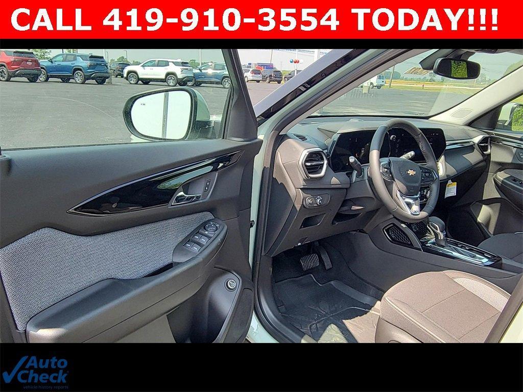 new 2026 Chevrolet TrailBlazer car, priced at $28,064
