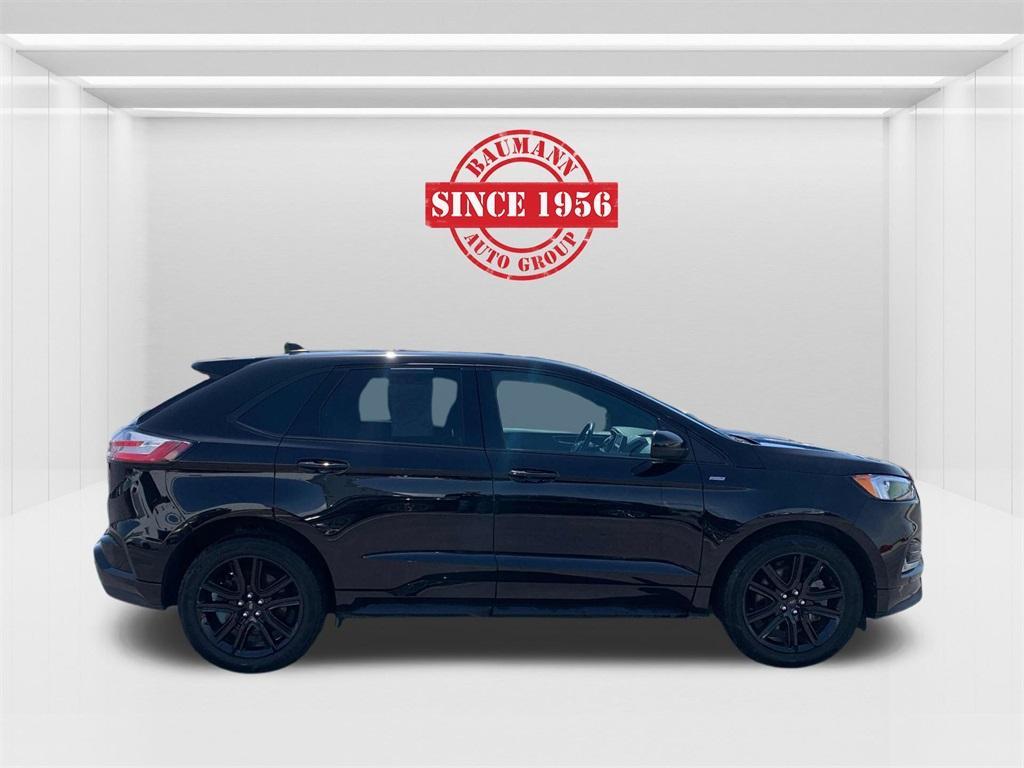 used 2022 Ford Edge car, priced at $29,000