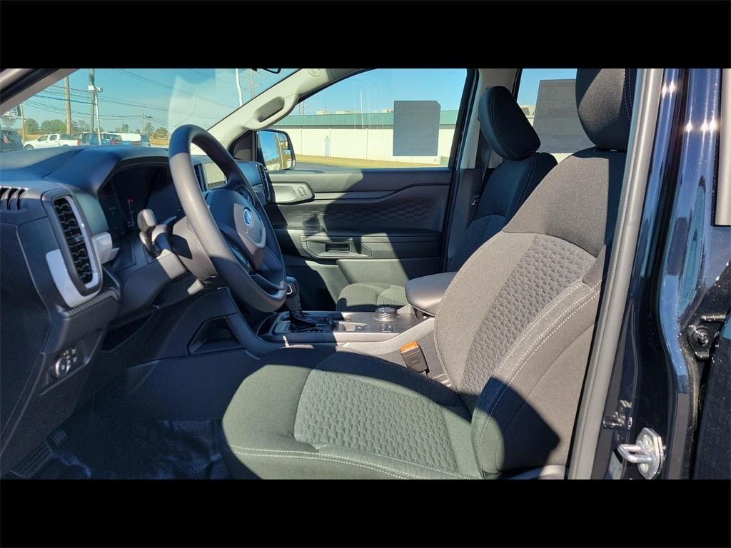 new 2025 Ford Ranger car, priced at $37,377