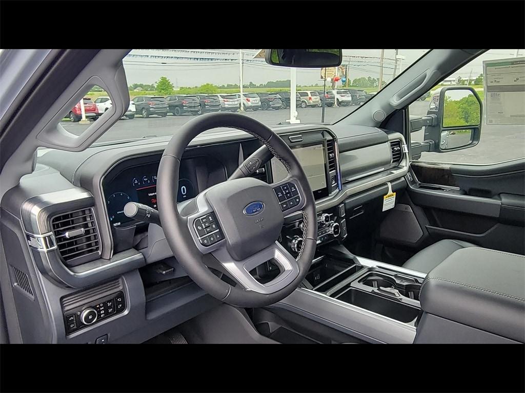 new 2025 Ford F-350 car, priced at $72,328