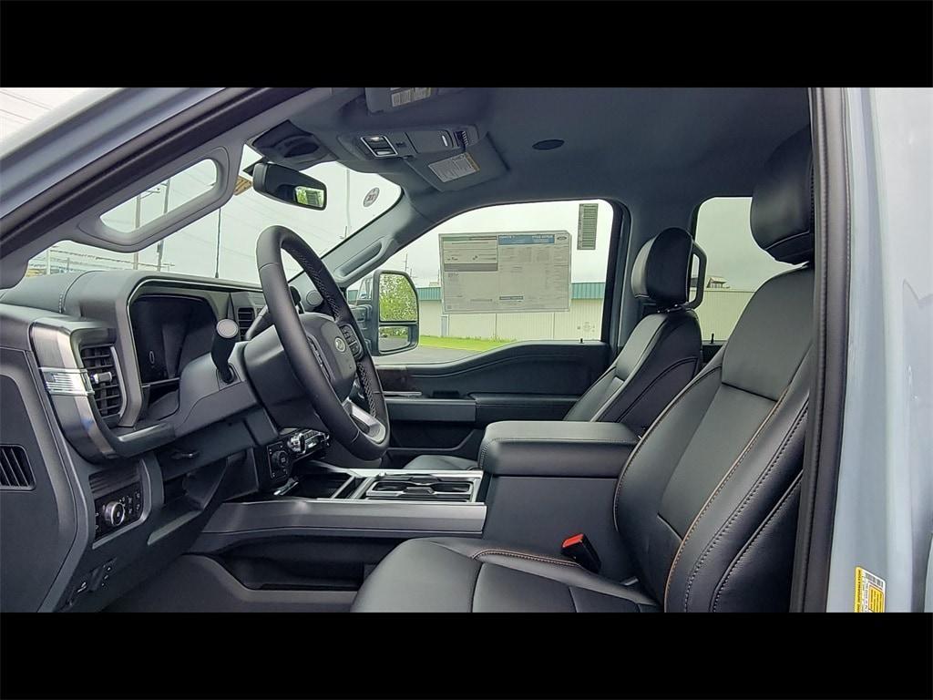 new 2025 Ford F-350 car, priced at $72,328