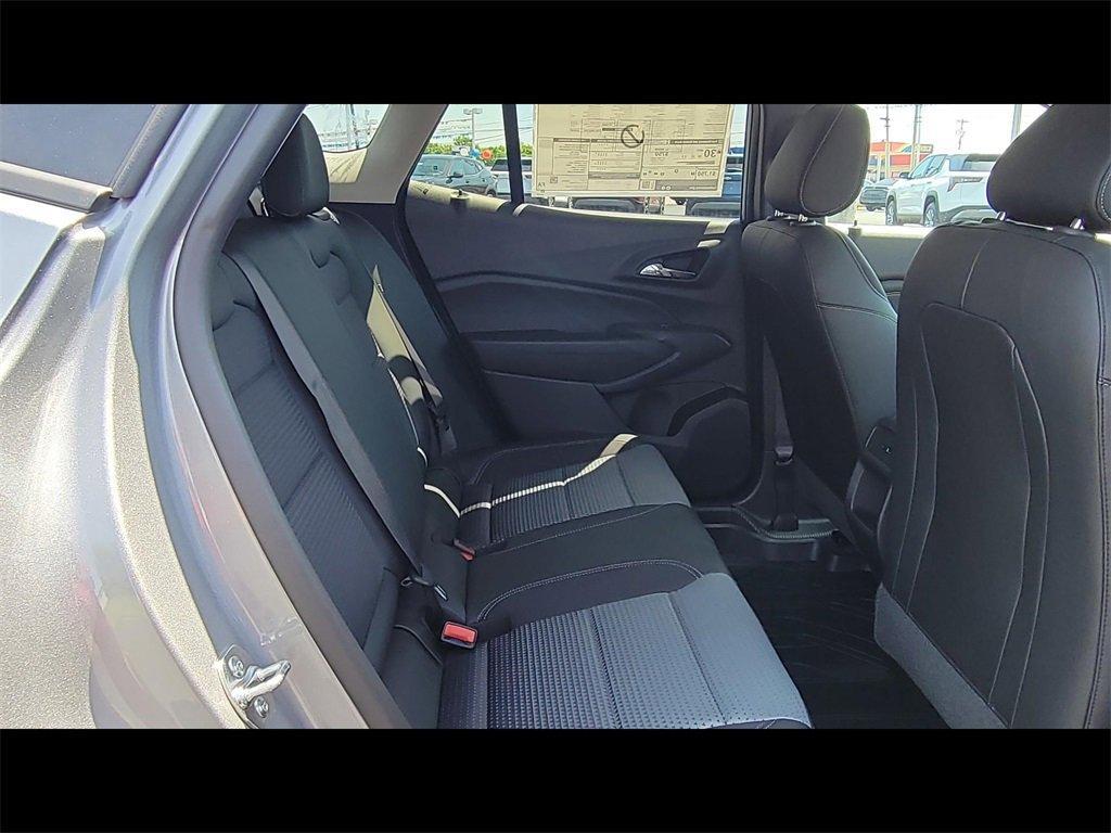 new 2025 Chevrolet Trax car, priced at $25,230