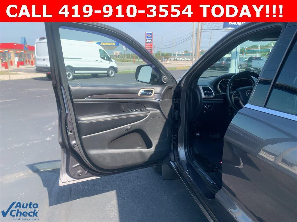 used 2016 Jeep Grand Cherokee car, priced at $13,000