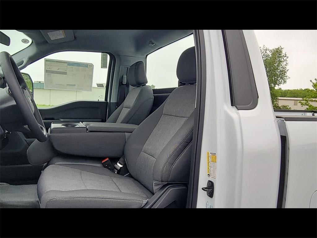 new 2025 Ford F-350 car, priced at $49,365