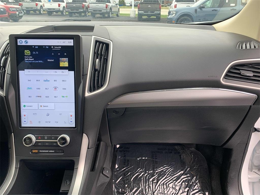 used 2022 Ford Edge car, priced at $26,200