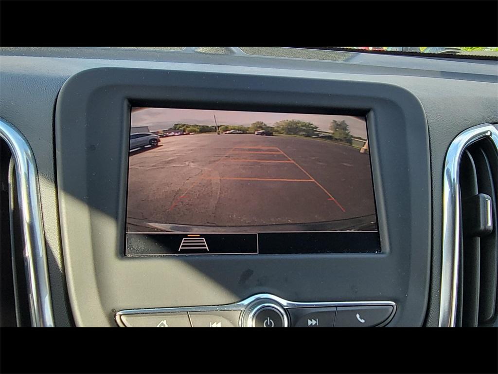 used 2023 Chevrolet Equinox car, priced at $24,000