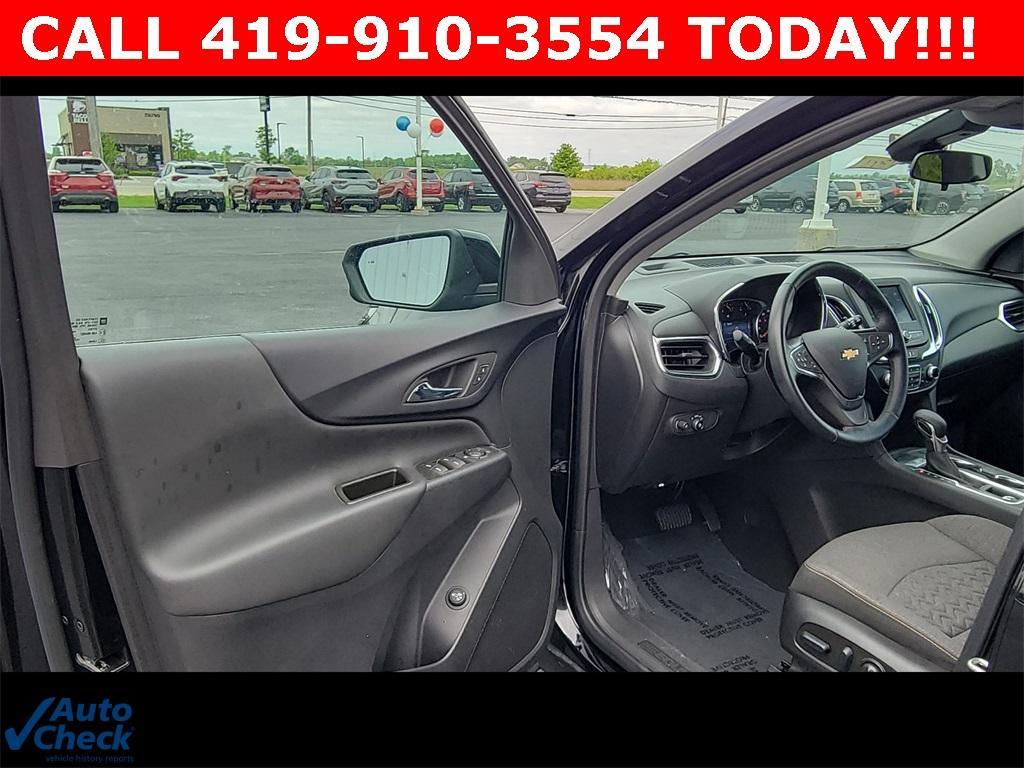used 2023 Chevrolet Equinox car, priced at $24,000