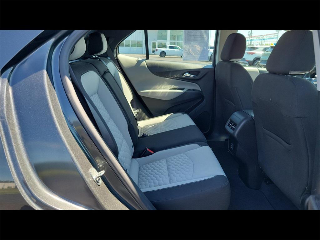 used 2021 Chevrolet Equinox car, priced at $19,000