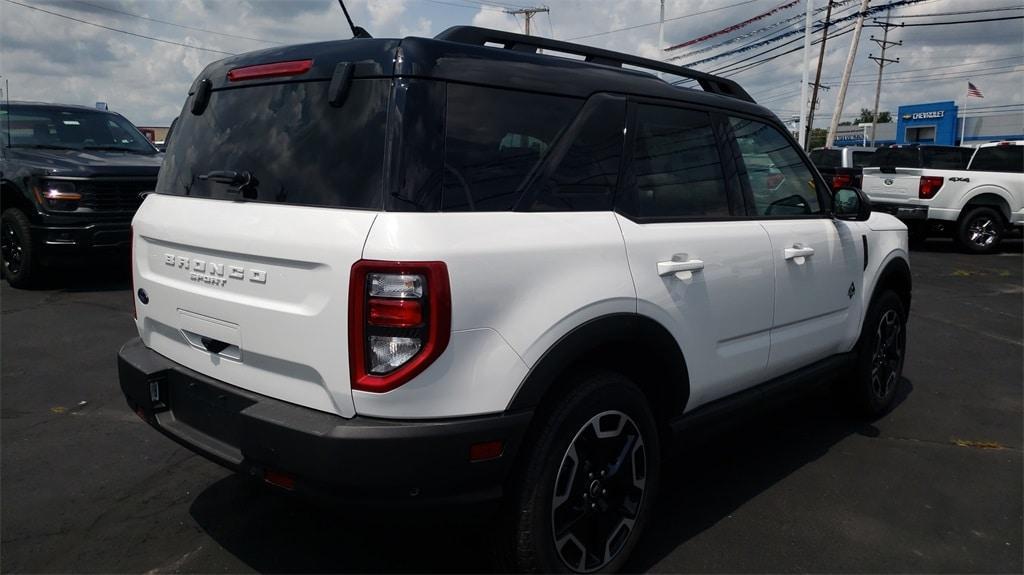 new 2024 Ford Bronco Sport car, priced at $33,243