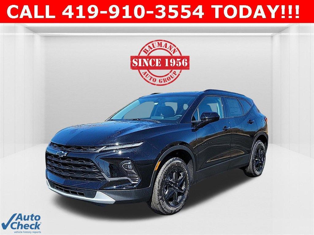 new 2025 Chevrolet Blazer car, priced at $38,655