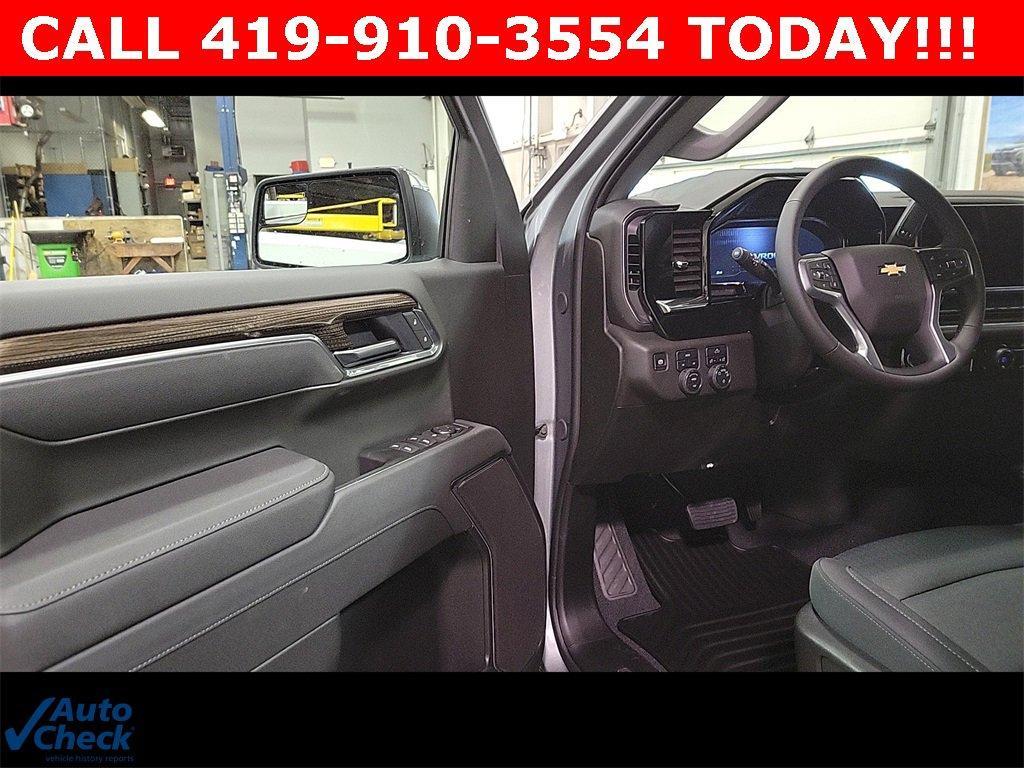 new 2025 Chevrolet Silverado 1500 car, priced at $52,520