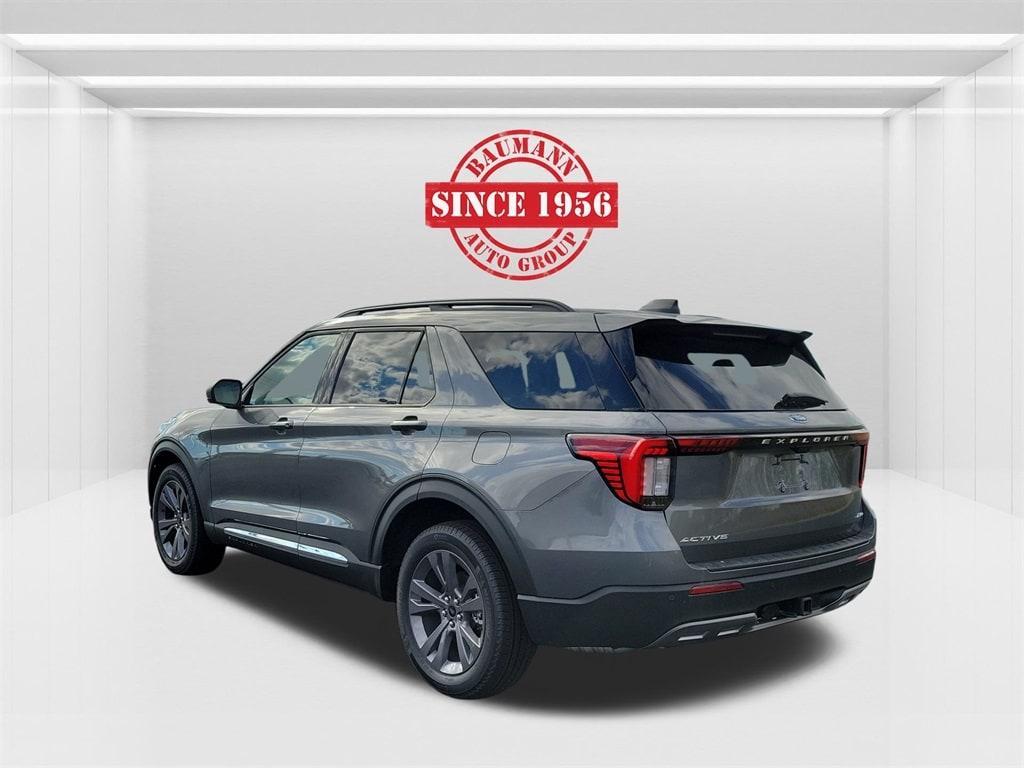 new 2025 Ford Explorer car, priced at $45,132
