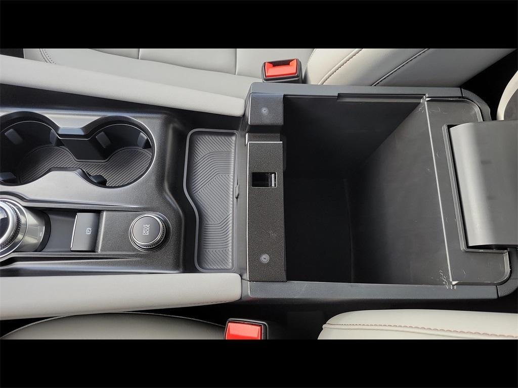 new 2025 Ford Explorer car, priced at $45,132