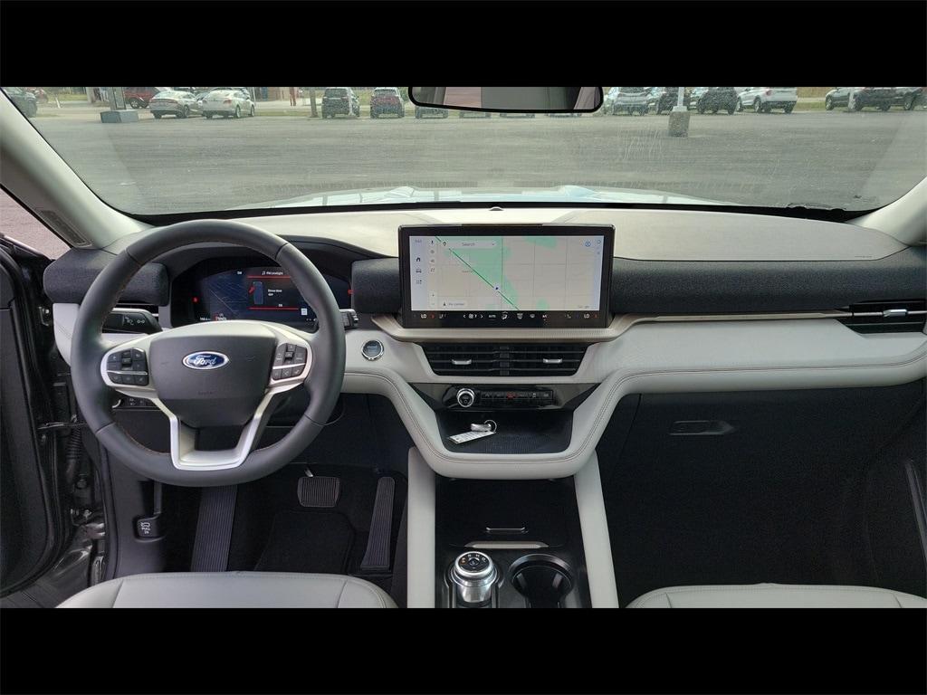 new 2025 Ford Explorer car, priced at $45,132