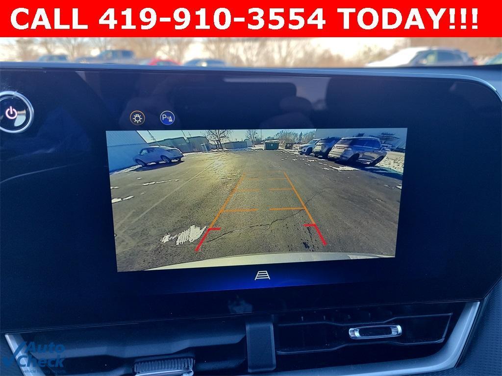 used 2025 Chevrolet Equinox car, priced at $24,000