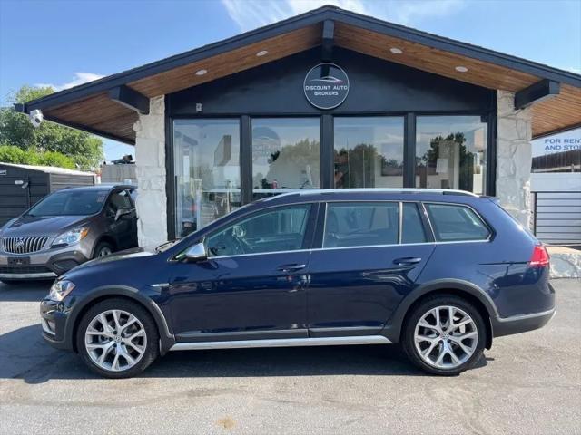 used 2017 Volkswagen Golf Alltrack car, priced at $18,800