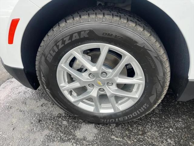 used 2022 Chevrolet Equinox car, priced at $15,800