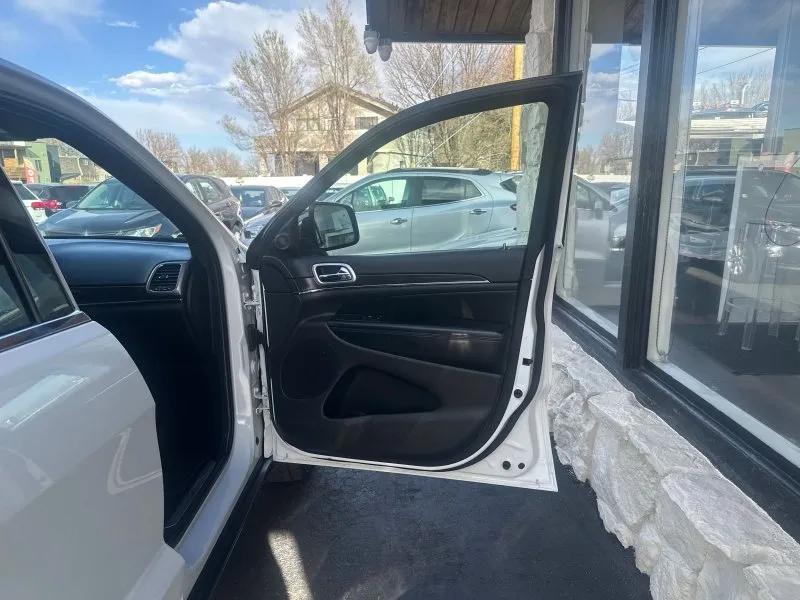 used 2018 Jeep Grand Cherokee car, priced at $17,800