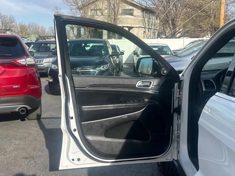 used 2018 Jeep Grand Cherokee car, priced at $17,800