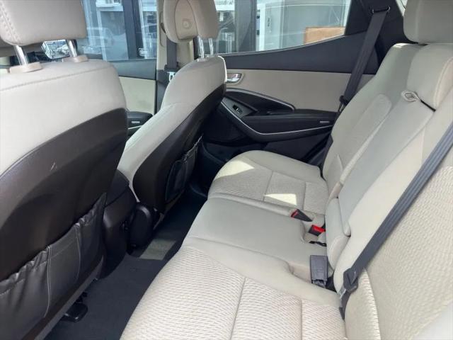 used 2013 Hyundai Santa Fe car, priced at $9,800