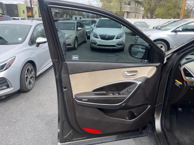 used 2013 Hyundai Santa Fe car, priced at $9,800