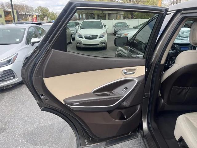 used 2013 Hyundai Santa Fe car, priced at $9,800