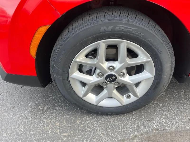used 2021 Kia Soul car, priced at $10,800