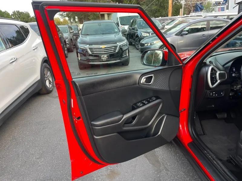 used 2021 Kia Soul car, priced at $10,800