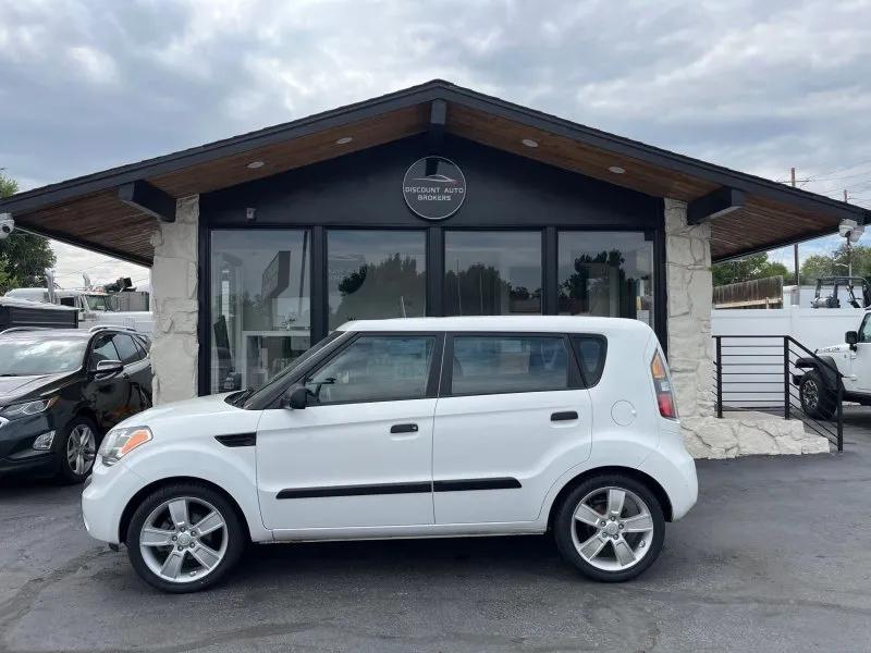 used 2010 Kia Soul car, priced at $4,800