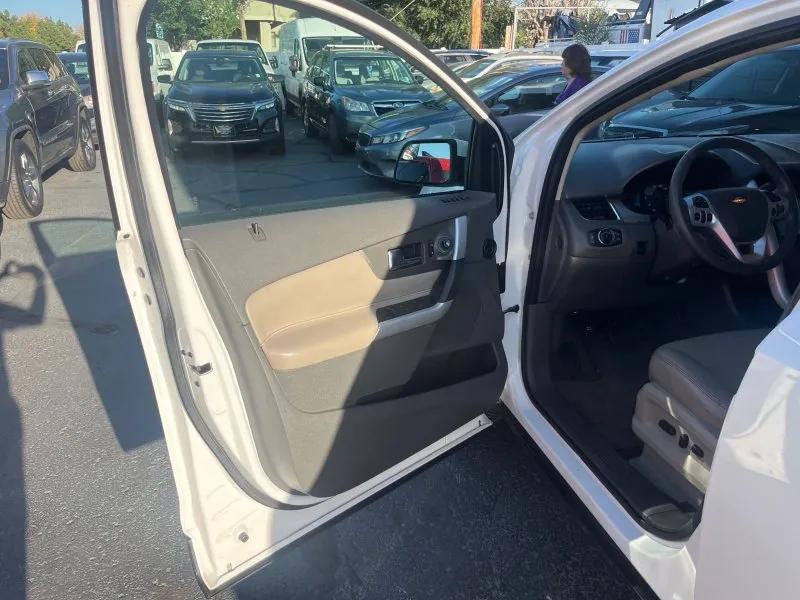 used 2013 Ford Edge car, priced at $8,800