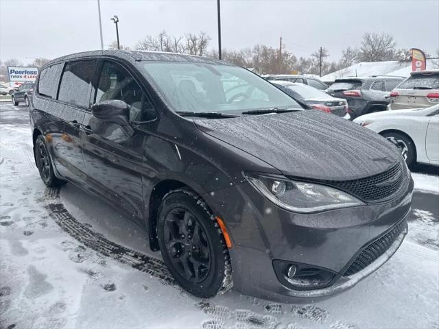 used 2018 Chrysler Pacifica car, priced at $13,800