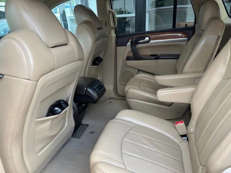 used 2010 Buick Enclave car, priced at $8,800
