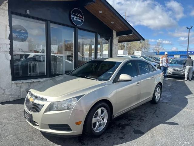 used 2014 Chevrolet Cruze car, priced at $6,800