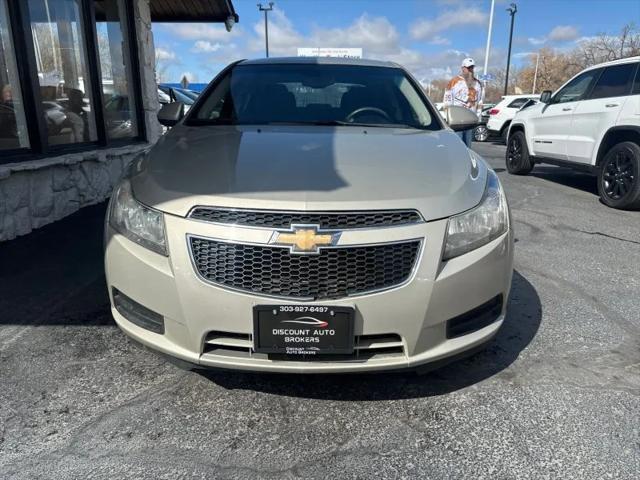 used 2014 Chevrolet Cruze car, priced at $6,800