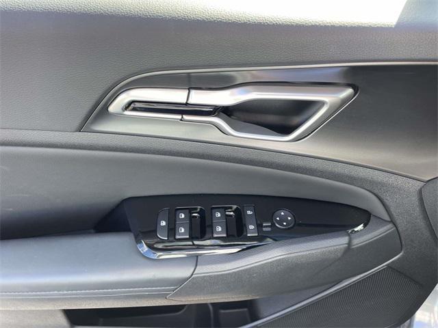 used 2025 Kia Sportage car, priced at $25,643