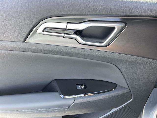 used 2025 Kia Sportage car, priced at $25,643