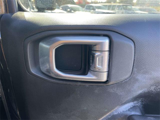 used 2018 Jeep Wrangler Unlimited car, priced at $23,328