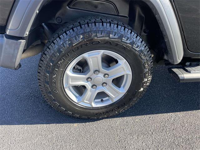 used 2018 Jeep Wrangler Unlimited car, priced at $23,328