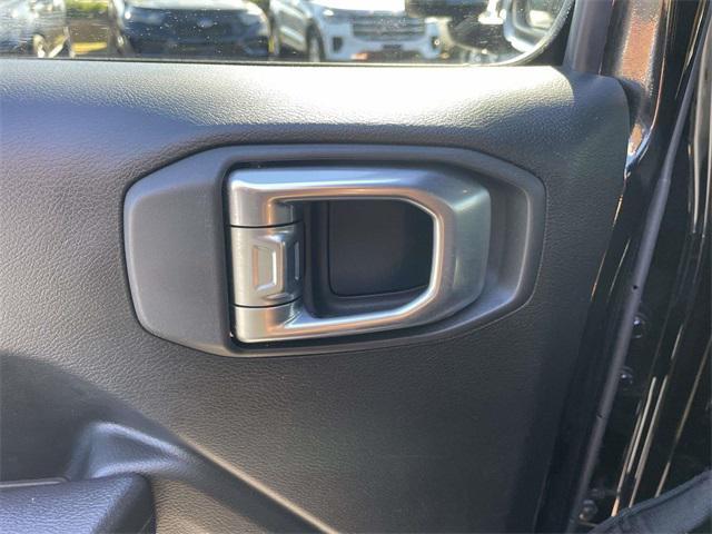 used 2018 Jeep Wrangler Unlimited car, priced at $23,328