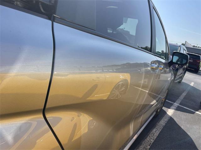 used 2024 Toyota Sienna car, priced at $38,035