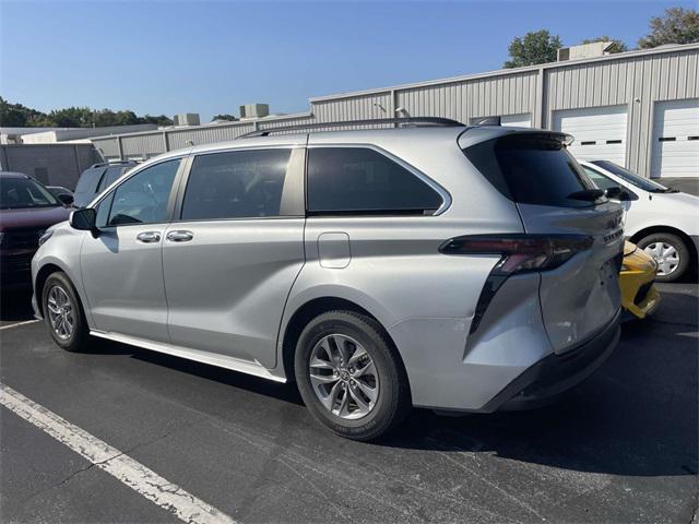 used 2024 Toyota Sienna car, priced at $38,035